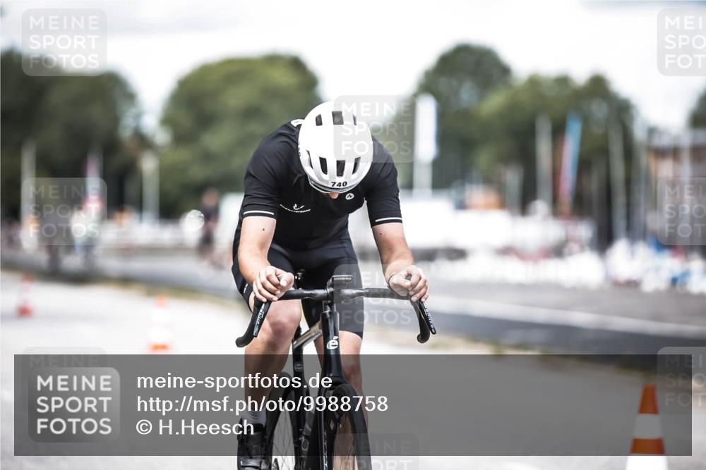 16.08.2026 - KN Förde Triathlon 2026 H.Heesch http://msf.ph/oto/9988758 16.08.2026 13:16:38 Radfahren 740 meine-sportfotos.de