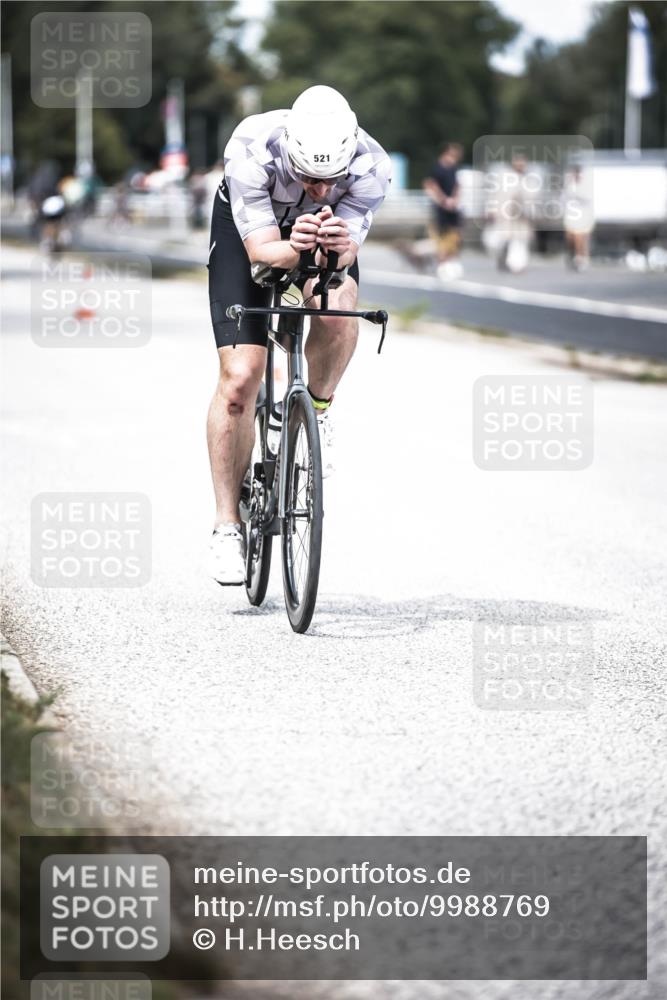 16.08.2026 - KN Förde Triathlon 2026 H.Heesch http://msf.ph/oto/9988769 16.08.2026 13:16:49 Radfahren 543, 561, 710, 713, 714 meine-sportfotos.de