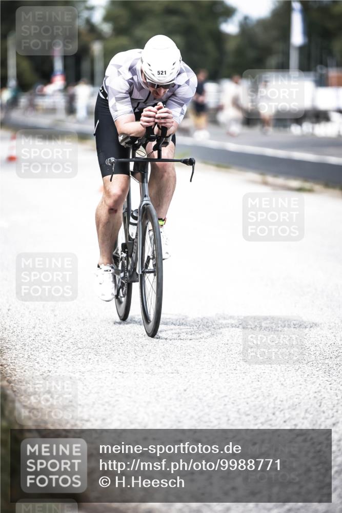 16.08.2026 - KN Förde Triathlon 2026 H.Heesch http://msf.ph/oto/9988771 16.08.2026 13:16:49 Radfahren 543, 561, 710, 713, 714 meine-sportfotos.de