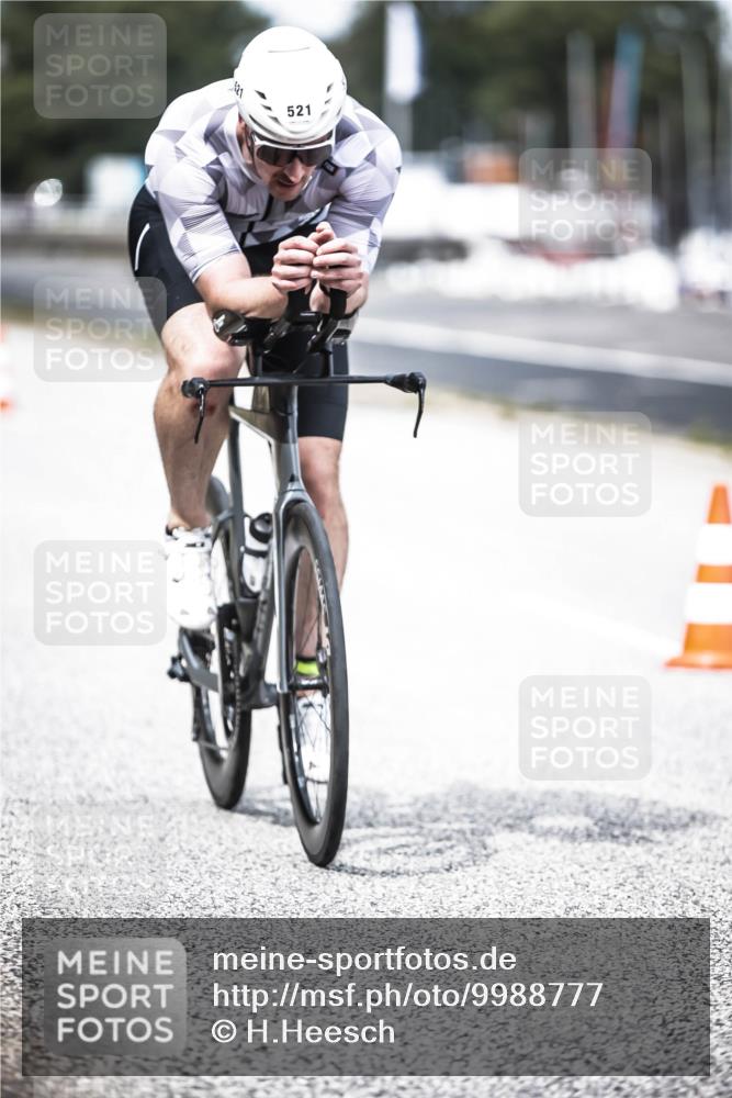 16.08.2026 - KN Förde Triathlon 2026 H.Heesch http://msf.ph/oto/9988777 16.08.2026 13:16:49 Radfahren 543, 561, 710, 713, 714 meine-sportfotos.de