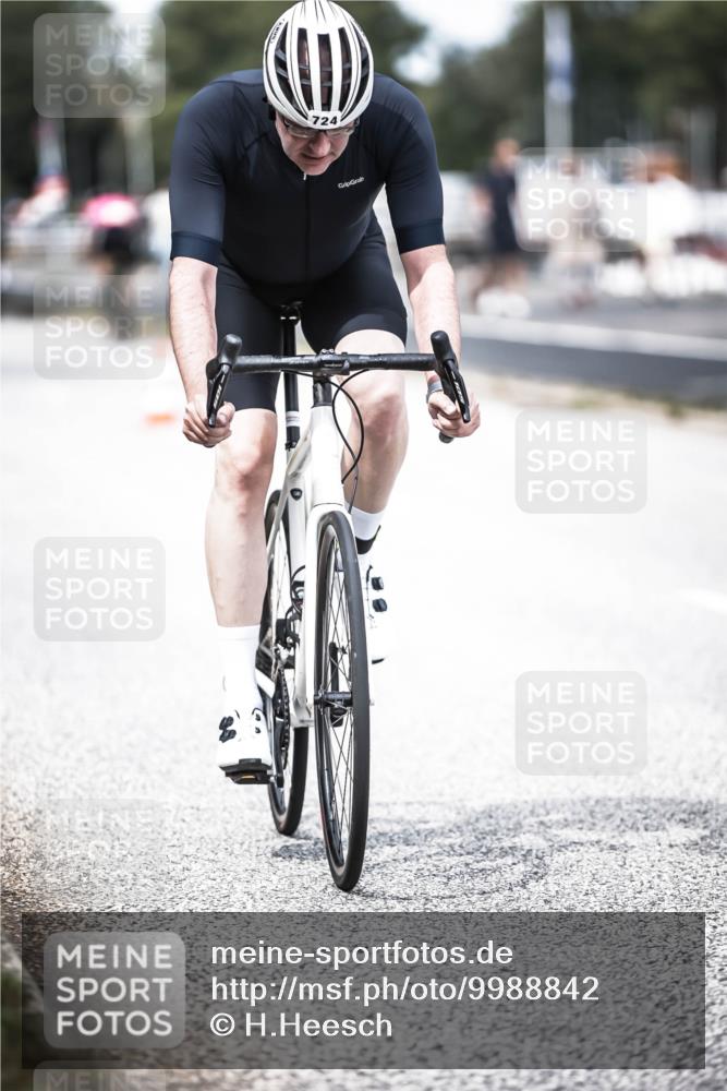 16.08.2026 - KN Förde Triathlon 2026 H.Heesch http://msf.ph/oto/9988842 16.08.2026 13:16:58 Radfahren 546, 583, 724 meine-sportfotos.de