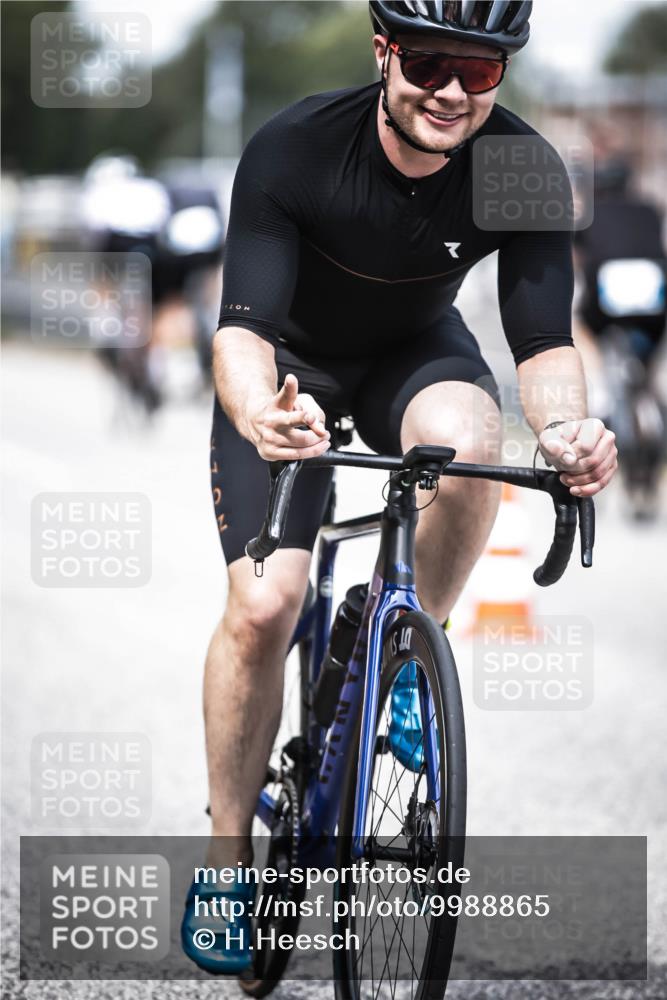 16.08.2026 - KN Förde Triathlon 2026 H.Heesch http://msf.ph/oto/9988865 16.08.2026 13:17:15 Radfahren 707, 743 meine-sportfotos.de