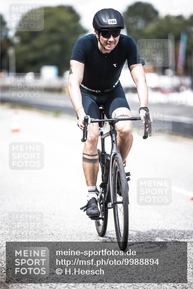 16.08.2026 - KN Förde Triathlon 2026 H.Heesch http://msf.ph/oto/9988894 16.08.2026 13:17:33 Radfahren 196, 594, 610, 723 meine-sportfotos.de