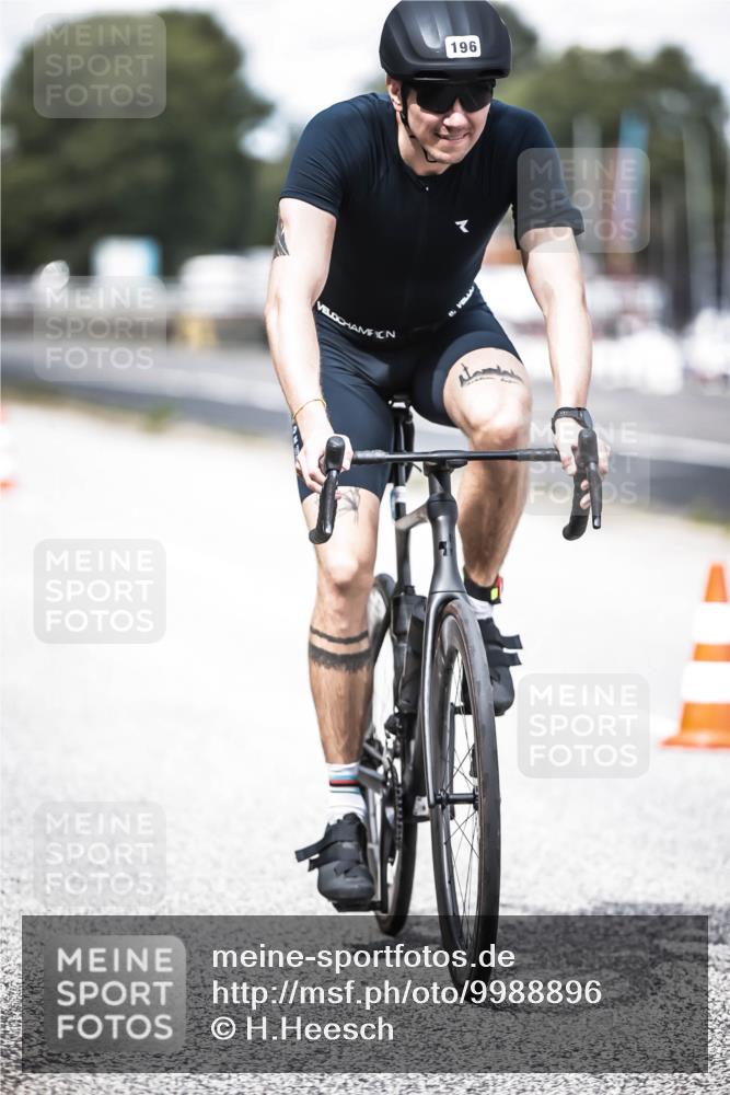 16.08.2026 - KN Förde Triathlon 2026 H.Heesch http://msf.ph/oto/9988896 16.08.2026 13:17:34 Radfahren 196, 594, 610 meine-sportfotos.de