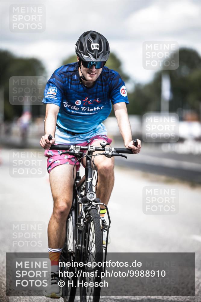 16.08.2026 - KN Förde Triathlon 2026 H.Heesch http://msf.ph/oto/9988910 16.08.2026 13:17:50 Radfahren 580 meine-sportfotos.de