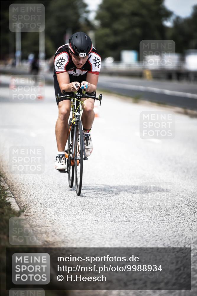 16.08.2026 - KN Förde Triathlon 2026 H.Heesch http://msf.ph/oto/9988934 16.08.2026 13:17:57 Radfahren 598, 711, 745 meine-sportfotos.de