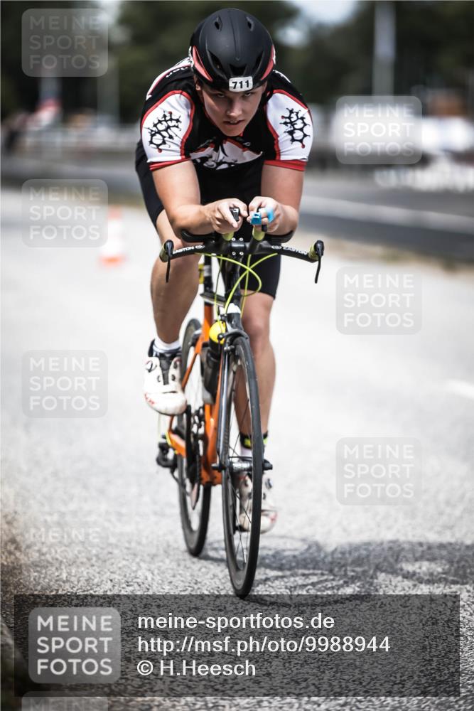 16.08.2026 - KN Förde Triathlon 2026 H.Heesch http://msf.ph/oto/9988944 16.08.2026 13:17:57 Radfahren 598, 711, 745 meine-sportfotos.de