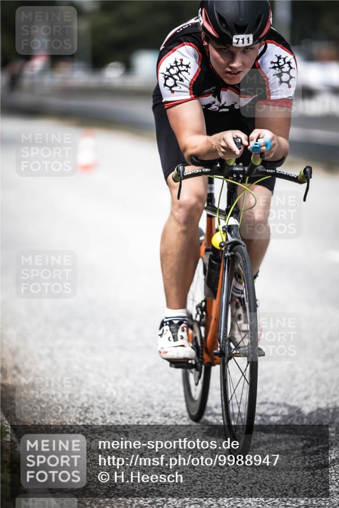 16.08.2026 - KN Förde Triathlon 2026 H.Heesch http://msf.ph/oto/9988947 16.08.2026 13:17:58 Radfahren 598, 711, 745 meine-sportfotos.de