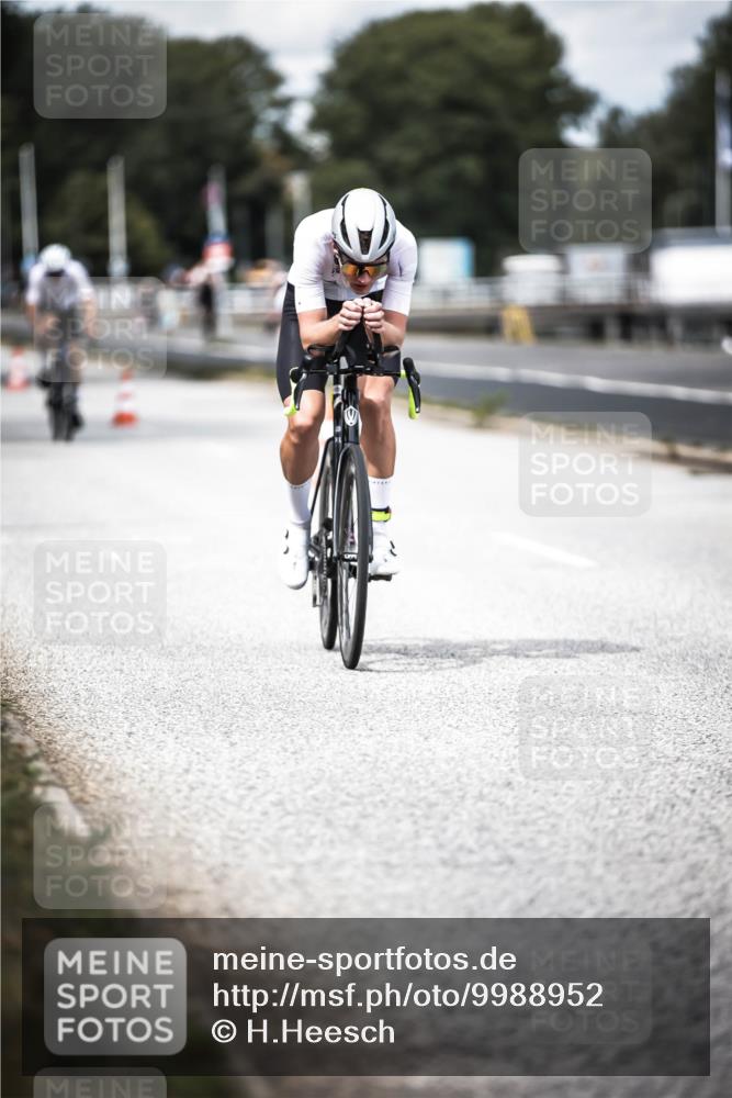 16.08.2026 - KN Förde Triathlon 2026 H.Heesch http://msf.ph/oto/9988952 16.08.2026 13:18:09 Radfahren 720, 732, 738 meine-sportfotos.de