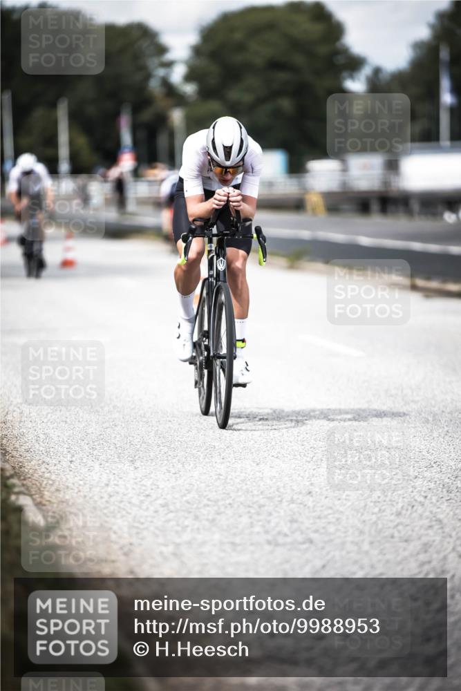 16.08.2026 - KN Förde Triathlon 2026 H.Heesch http://msf.ph/oto/9988953 16.08.2026 13:18:09 Radfahren 720, 732, 738 meine-sportfotos.de
