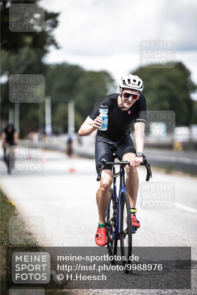 16.08.2026 - KN Förde Triathlon 2026 H.Heesch http://msf.ph/oto/9988976 16.08.2026 13:18:12 Radfahren 557, 720, 732, 738 meine-sportfotos.de