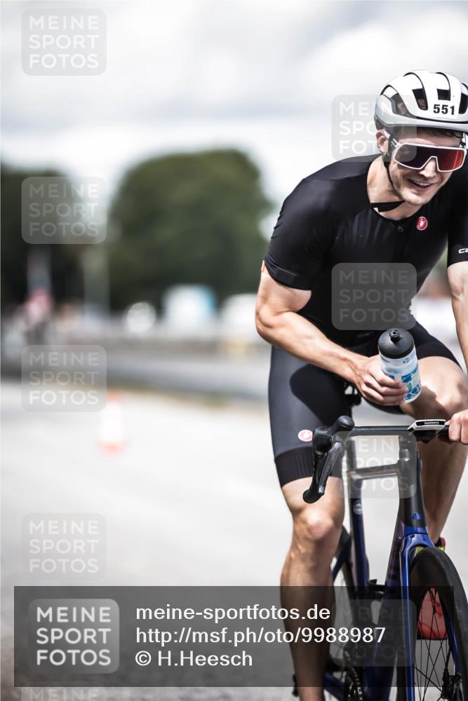 16.08.2026 - KN Förde Triathlon 2026 H.Heesch http://msf.ph/oto/9988987 16.08.2026 13:18:12 Radfahren 557, 720, 732, 738 meine-sportfotos.de