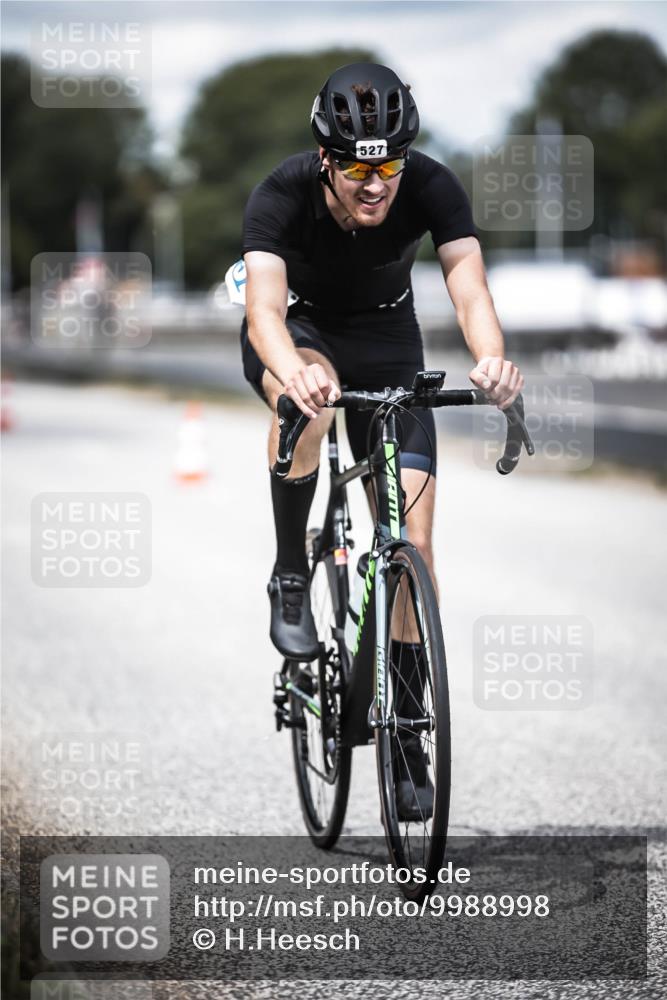 16.08.2026 - KN Förde Triathlon 2026 H.Heesch http://msf.ph/oto/9988998 16.08.2026 13:18:16 Radfahren 557 meine-sportfotos.de