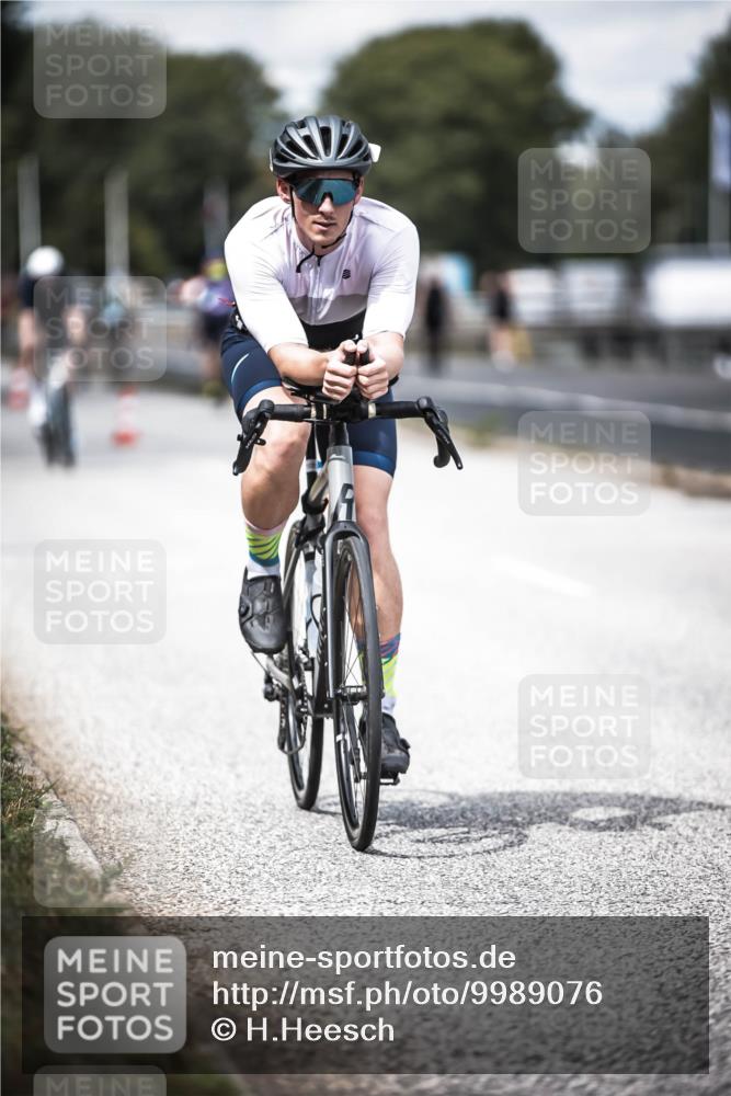 16.08.2026 - KN Förde Triathlon 2026 H.Heesch http://msf.ph/oto/9989076 16.08.2026 13:18:43 Radfahren 559, 566, 592, 597, 603, 609, 715, 718 meine-sportfotos.de
