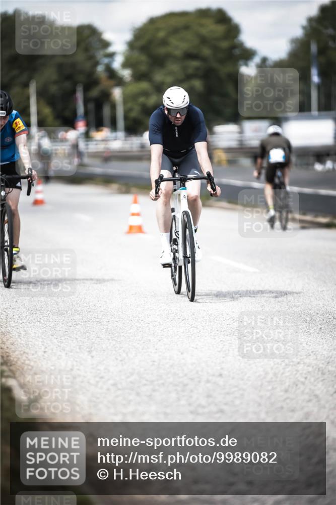 16.08.2026 - KN Förde Triathlon 2026 H.Heesch http://msf.ph/oto/9989082 16.08.2026 13:18:46 Radfahren 559, 566, 597, 603, 609, 715, 718 meine-sportfotos.de