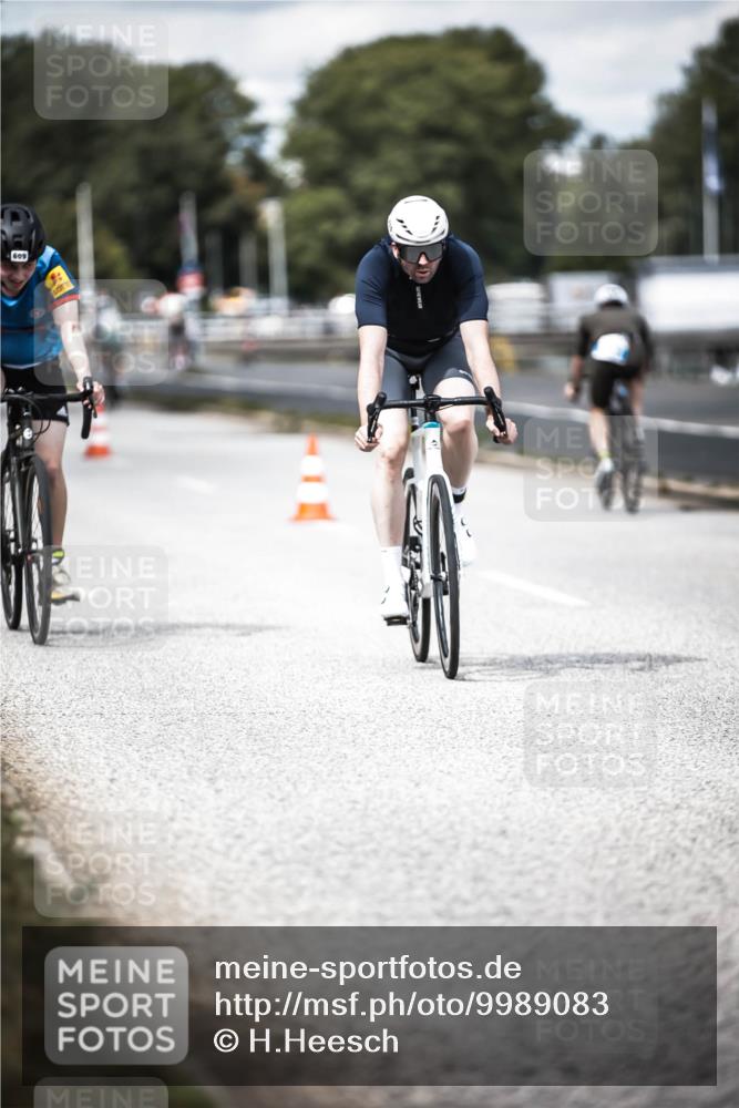 16.08.2026 - KN Förde Triathlon 2026 H.Heesch http://msf.ph/oto/9989083 16.08.2026 13:18:46 Radfahren 559, 566, 597, 603, 609, 715, 718 meine-sportfotos.de