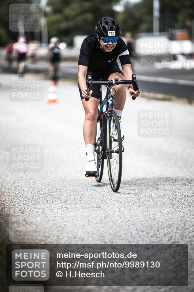 16.08.2026 - KN Förde Triathlon 2026 H.Heesch http://msf.ph/oto/9989130 16.08.2026 13:18:57 Radfahren 565, 704, 719, 725 meine-sportfotos.de