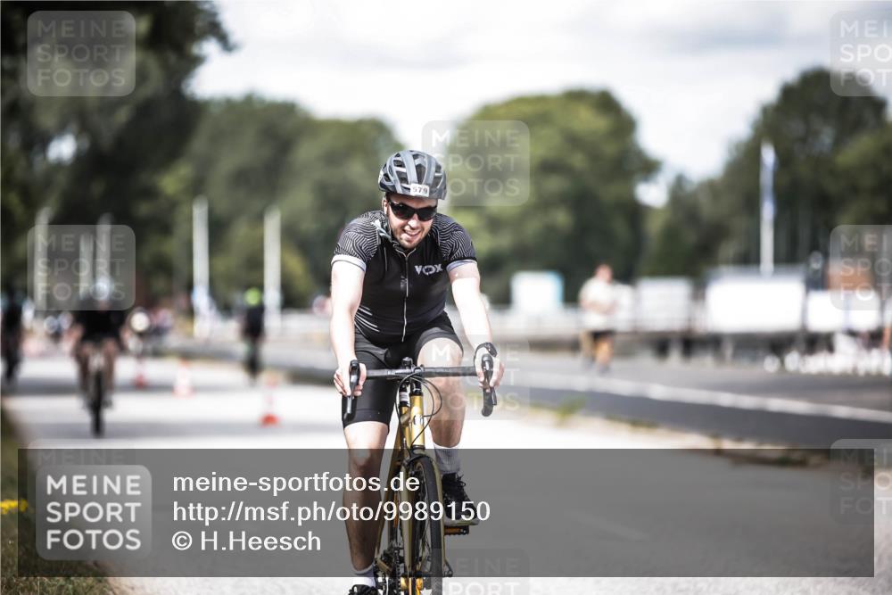 16.08.2026 - KN Förde Triathlon 2026 H.Heesch http://msf.ph/oto/9989150 16.08.2026 13:19:12 Radfahren 579 meine-sportfotos.de