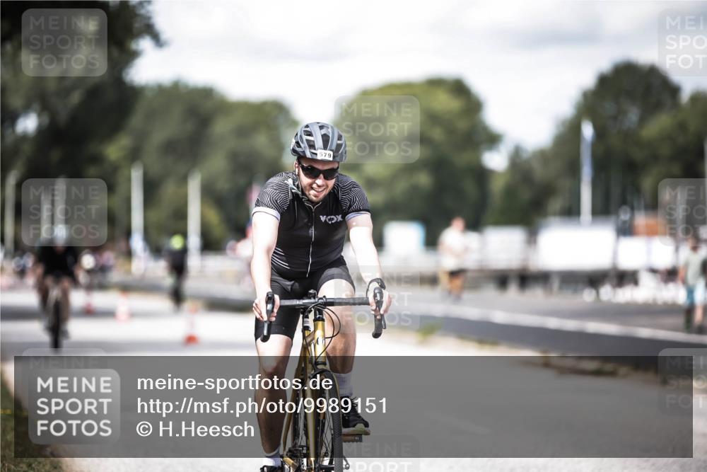 16.08.2026 - KN Förde Triathlon 2026 H.Heesch http://msf.ph/oto/9989151 16.08.2026 13:19:12 Radfahren 579 meine-sportfotos.de