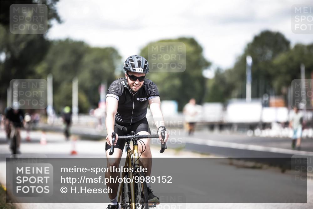 16.08.2026 - KN Förde Triathlon 2026 H.Heesch http://msf.ph/oto/9989152 16.08.2026 13:19:12 Radfahren 579 meine-sportfotos.de
