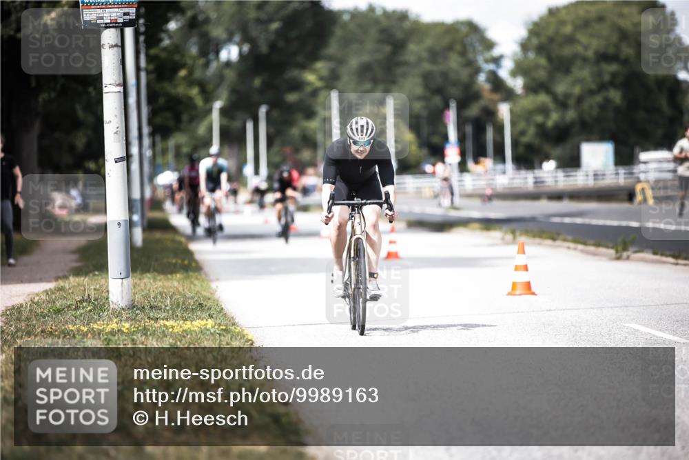 16.08.2026 - KN Förde Triathlon 2026 H.Heesch http://msf.ph/oto/9989163 16.08.2026 13:19:14 Radfahren 579 meine-sportfotos.de