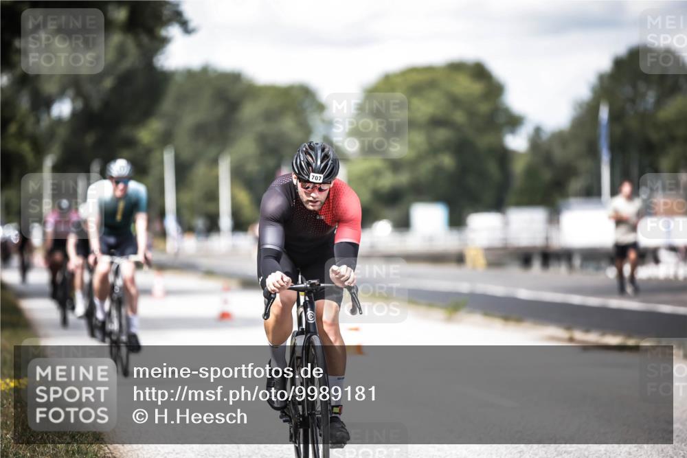 16.08.2026 - KN Förde Triathlon 2026 H.Heesch http://msf.ph/oto/9989181 16.08.2026 13:19:19 Radfahren 600, 706, 713, 714 meine-sportfotos.de