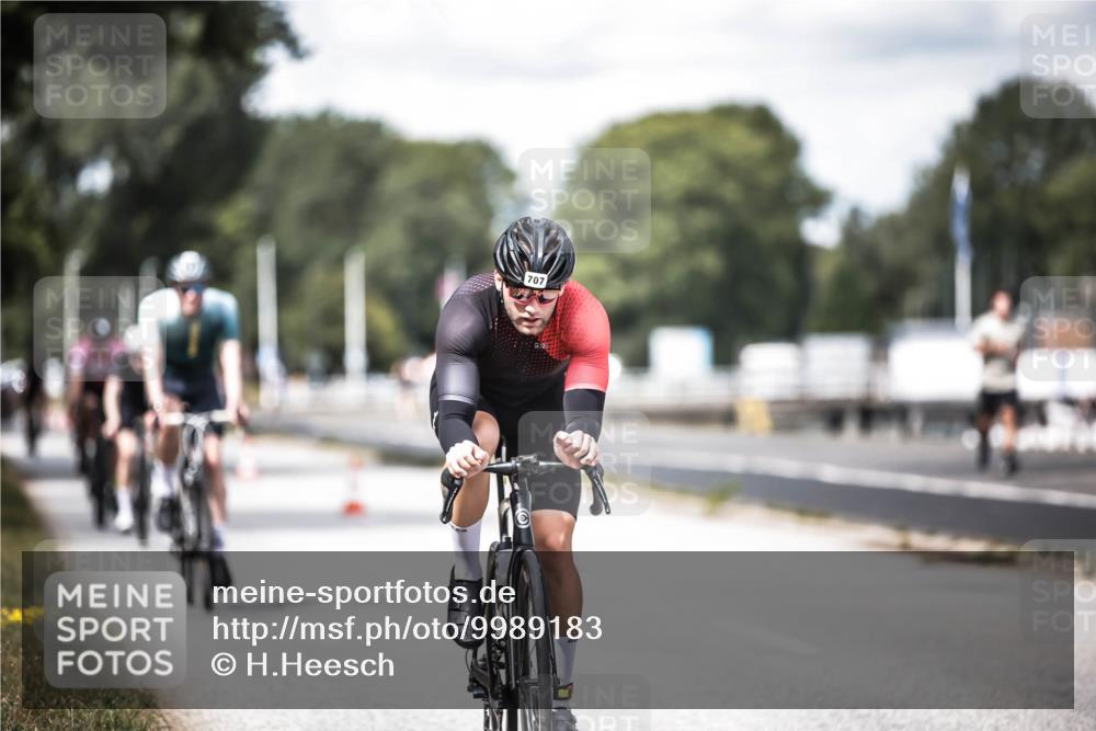 16.08.2026 - KN Förde Triathlon 2026 H.Heesch http://msf.ph/oto/9989183 16.08.2026 13:19:19 Radfahren 600, 706, 713, 714 meine-sportfotos.de