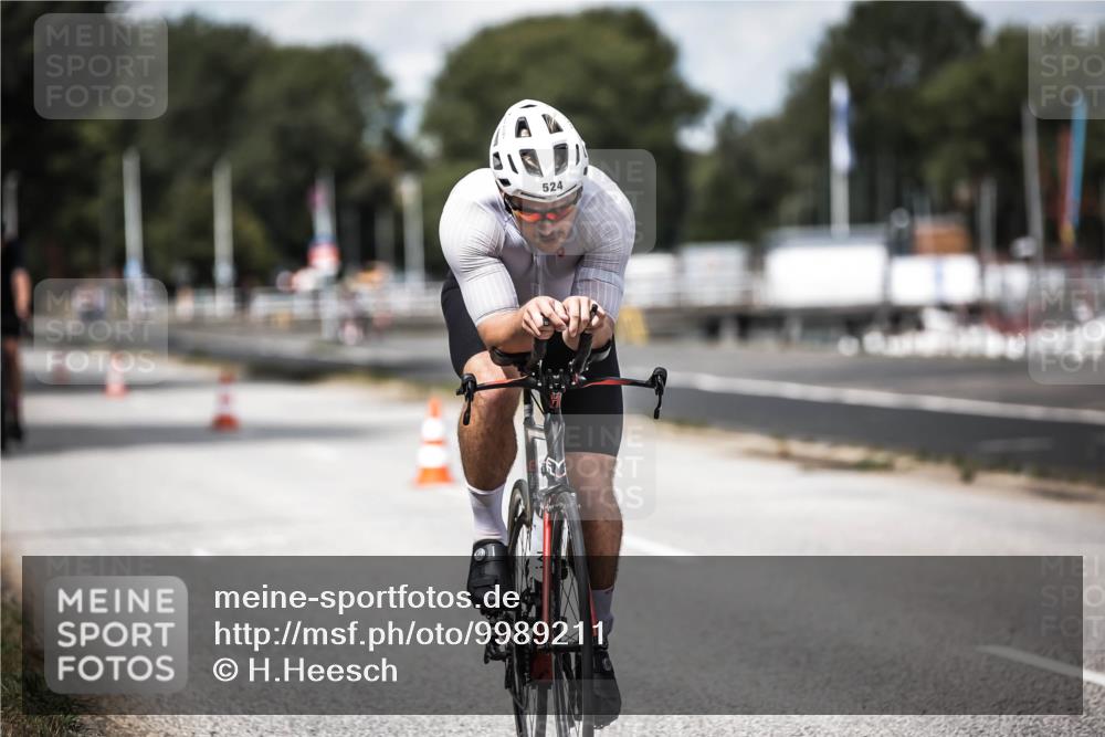 16.08.2026 - KN Förde Triathlon 2026 H.Heesch http://msf.ph/oto/9989211 16.08.2026 13:19:25 Radfahren 713, 714, 735 meine-sportfotos.de