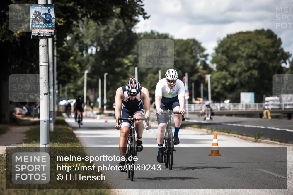 16.08.2026 - KN Förde Triathlon 2026 H.Heesch http://msf.ph/oto/9989243 16.08.2026 13:19:35 Radfahren 522, 574, 701, 716, 743 meine-sportfotos.de