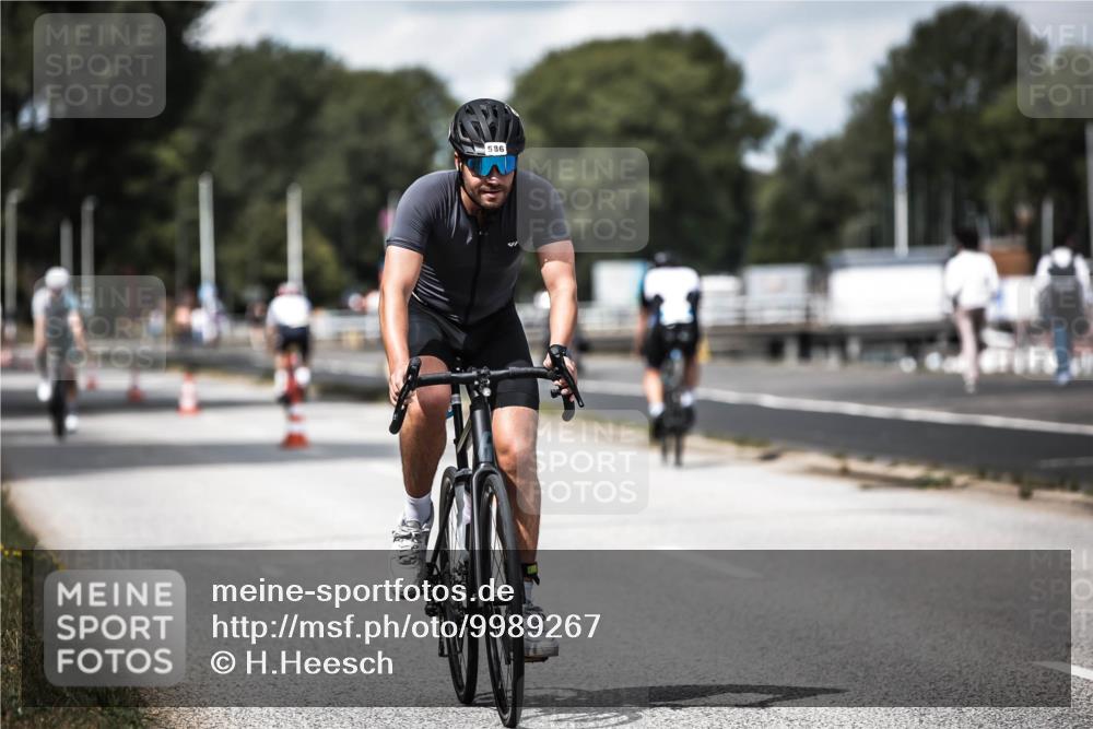 16.08.2026 - KN Förde Triathlon 2026 H.Heesch http://msf.ph/oto/9989267 16.08.2026 13:19:43 Radfahren 576, 586, 605 meine-sportfotos.de