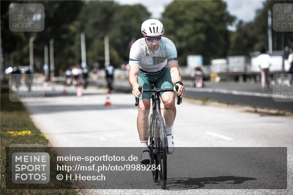 16.08.2026 - KN Förde Triathlon 2026 H.Heesch http://msf.ph/oto/9989284 16.08.2026 13:19:48 Radfahren 576, 605 meine-sportfotos.de