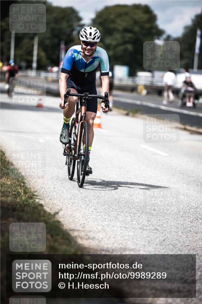 16.08.2026 - KN Förde Triathlon 2026 H.Heesch http://msf.ph/oto/9989289 16.08.2026 13:19:56 Radfahren 553, 594, 612, 733 meine-sportfotos.de