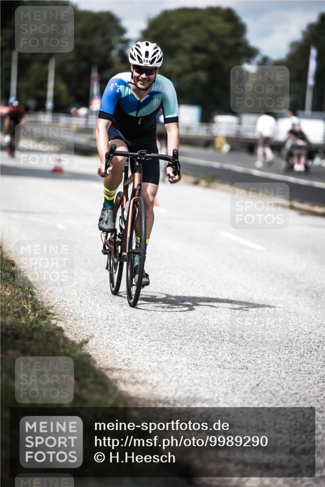 16.08.2026 - KN Förde Triathlon 2026 H.Heesch http://msf.ph/oto/9989290 16.08.2026 13:19:56 Radfahren 553, 594, 612, 733 meine-sportfotos.de