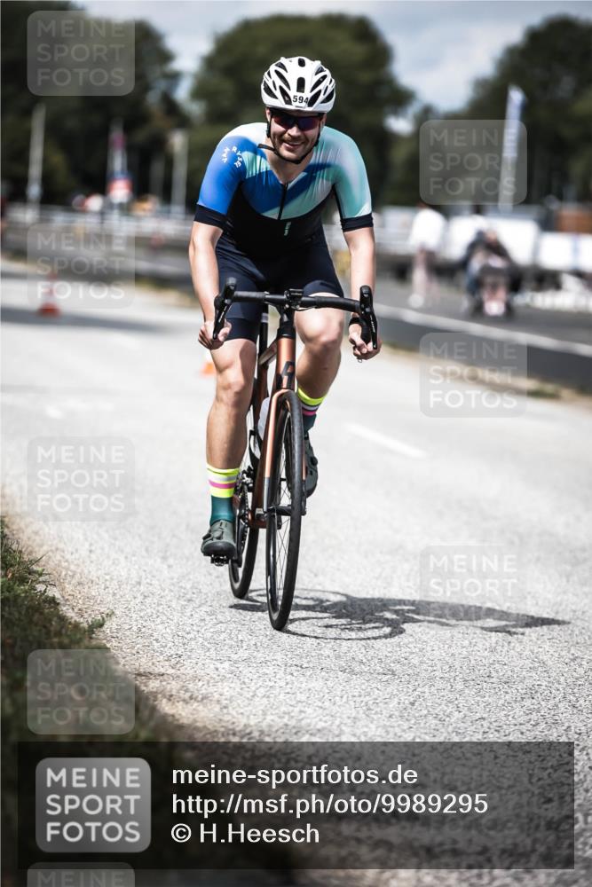 16.08.2026 - KN Förde Triathlon 2026 H.Heesch http://msf.ph/oto/9989295 16.08.2026 13:19:57 Radfahren 553, 594, 612, 733 meine-sportfotos.de