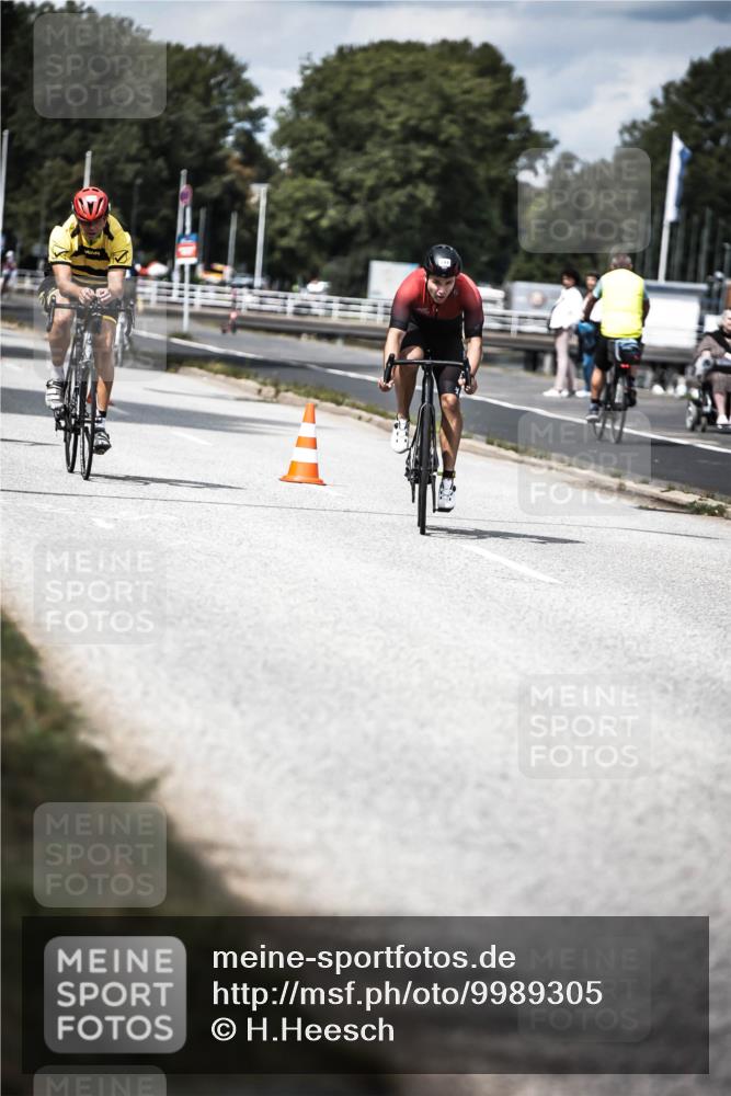16.08.2026 - KN Förde Triathlon 2026 H.Heesch http://msf.ph/oto/9989305 16.08.2026 13:20:00 Radfahren 553, 562, 594, 612, 709, 723, 733, 737 meine-sportfotos.de