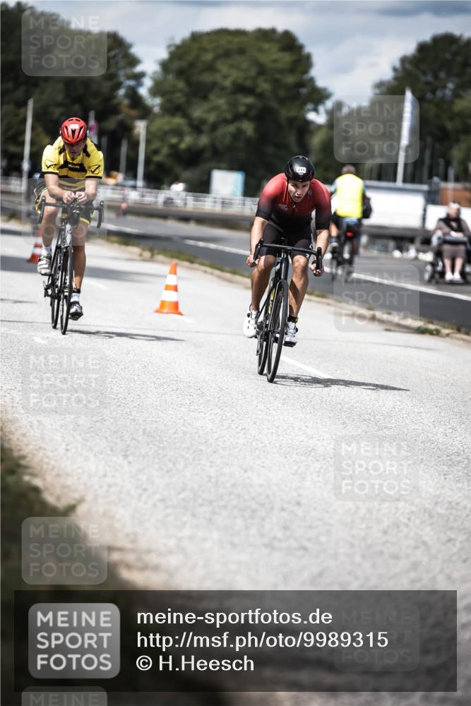 16.08.2026 - KN Förde Triathlon 2026 H.Heesch http://msf.ph/oto/9989315 16.08.2026 13:20:01 Radfahren 562, 709, 723, 733, 737 meine-sportfotos.de
