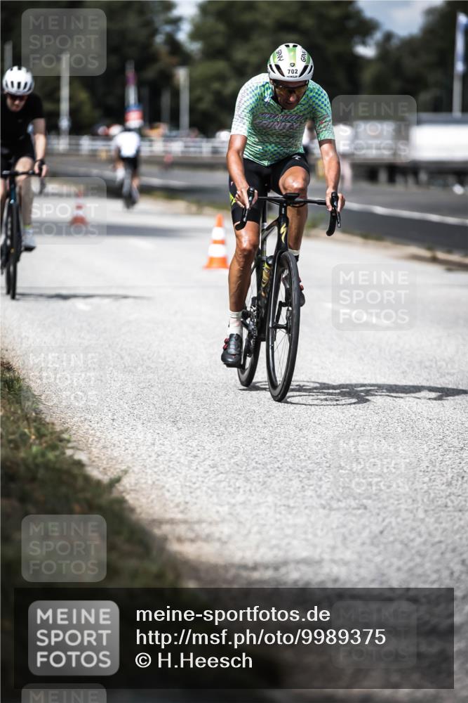 16.08.2026 - KN Förde Triathlon 2026 H.Heesch http://msf.ph/oto/9989375 16.08.2026 13:20:27 Radfahren 556 meine-sportfotos.de