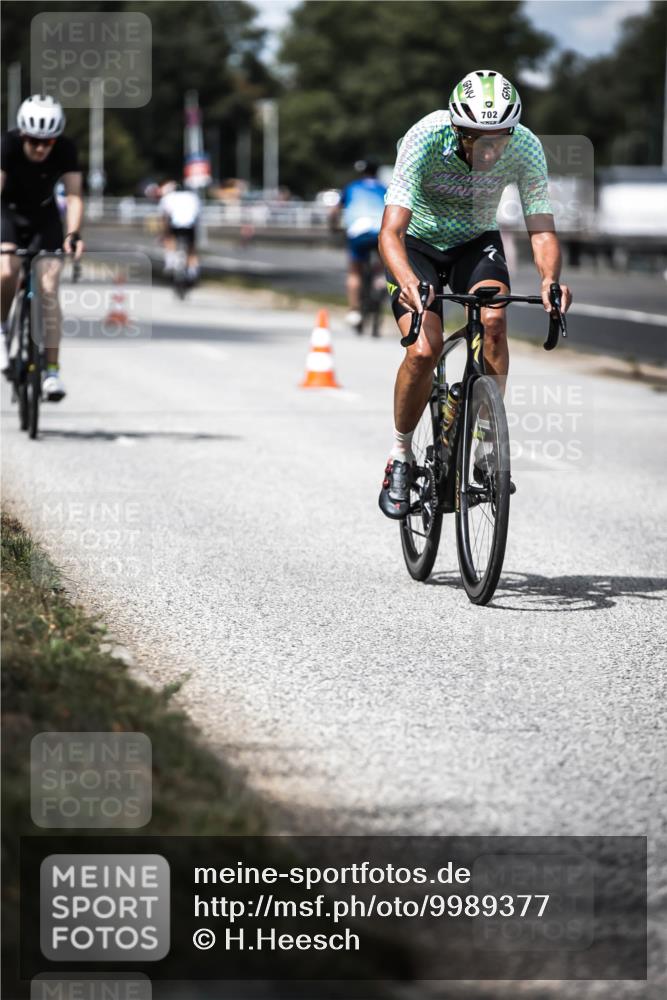 16.08.2026 - KN Förde Triathlon 2026 H.Heesch http://msf.ph/oto/9989377 16.08.2026 13:20:27 Radfahren 556 meine-sportfotos.de