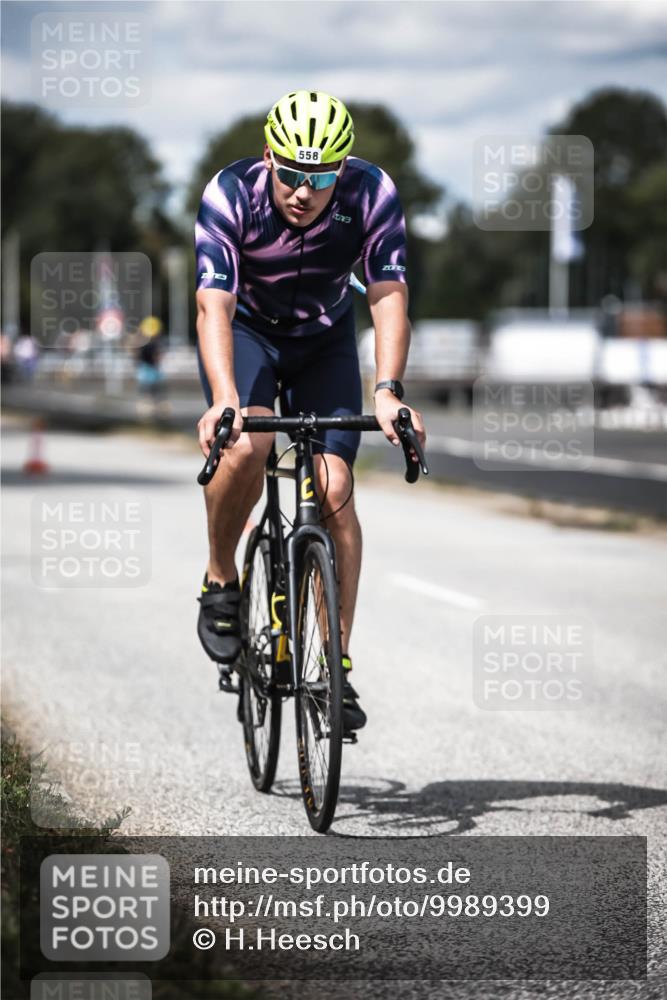 16.08.2026 - KN Förde Triathlon 2026 H.Heesch http://msf.ph/oto/9989399 16.08.2026 13:20:48 Radfahren 589 meine-sportfotos.de