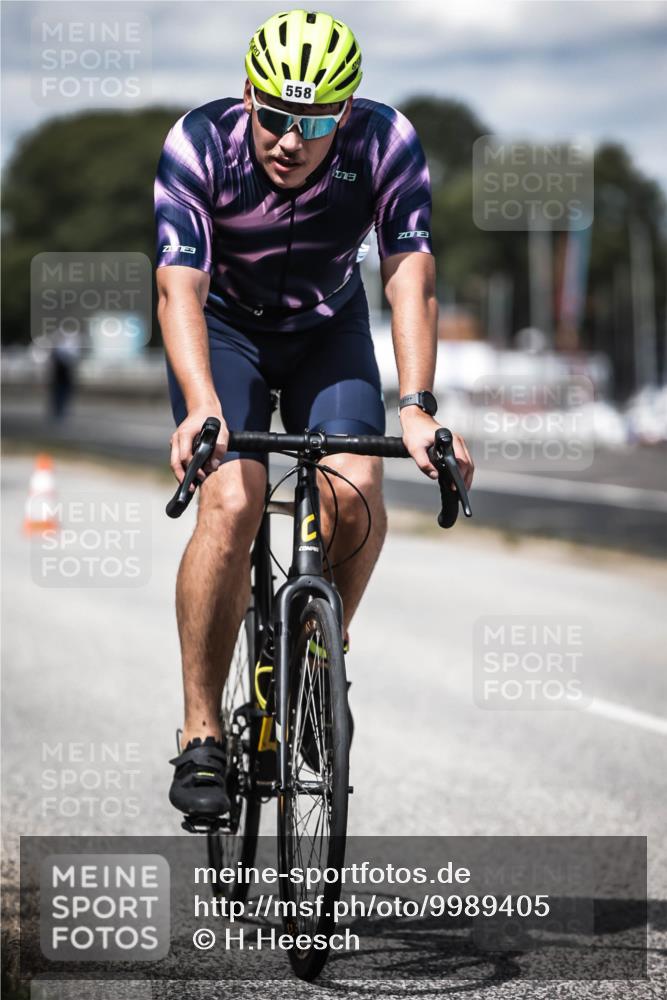 16.08.2026 - KN Förde Triathlon 2026 H.Heesch http://msf.ph/oto/9989405 16.08.2026 13:20:49 Radfahren 581, 589 meine-sportfotos.de