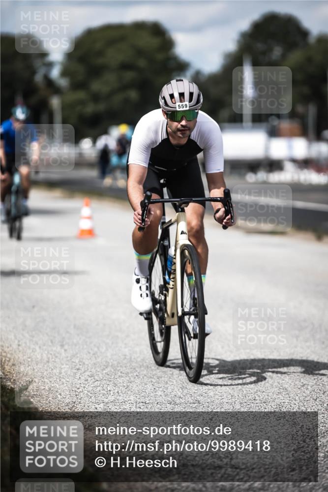 16.08.2026 - KN Förde Triathlon 2026 H.Heesch http://msf.ph/oto/9989418 16.08.2026 13:20:55 Radfahren 544, 581, 589, 602, 607, 720 meine-sportfotos.de