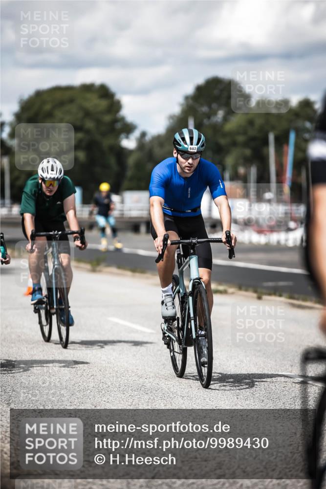 16.08.2026 - KN Förde Triathlon 2026 H.Heesch http://msf.ph/oto/9989430 16.08.2026 13:20:56 Radfahren 544, 581, 589, 602, 607, 720 meine-sportfotos.de