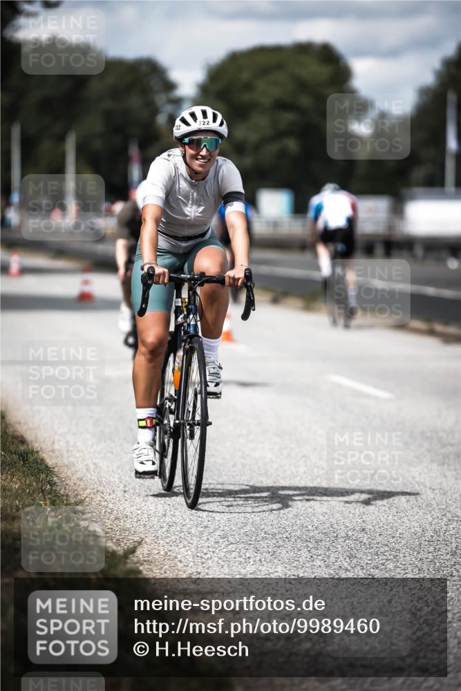 16.08.2026 - KN Förde Triathlon 2026 H.Heesch http://msf.ph/oto/9989460 16.08.2026 13:21:04 Radfahren 568, 572, 578, 596, 722, 729, 746 meine-sportfotos.de