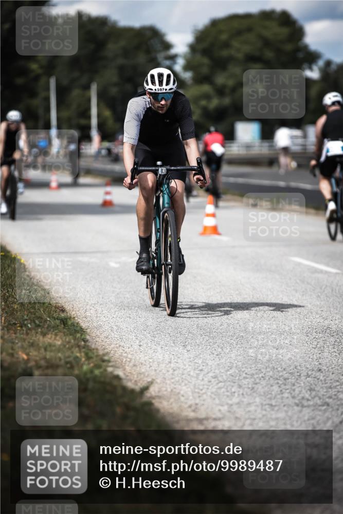 16.08.2026 - KN Förde Triathlon 2026 H.Heesch http://msf.ph/oto/9989487 16.08.2026 13:21:14 Radfahren 597, 603, 608, 703, 747 meine-sportfotos.de
