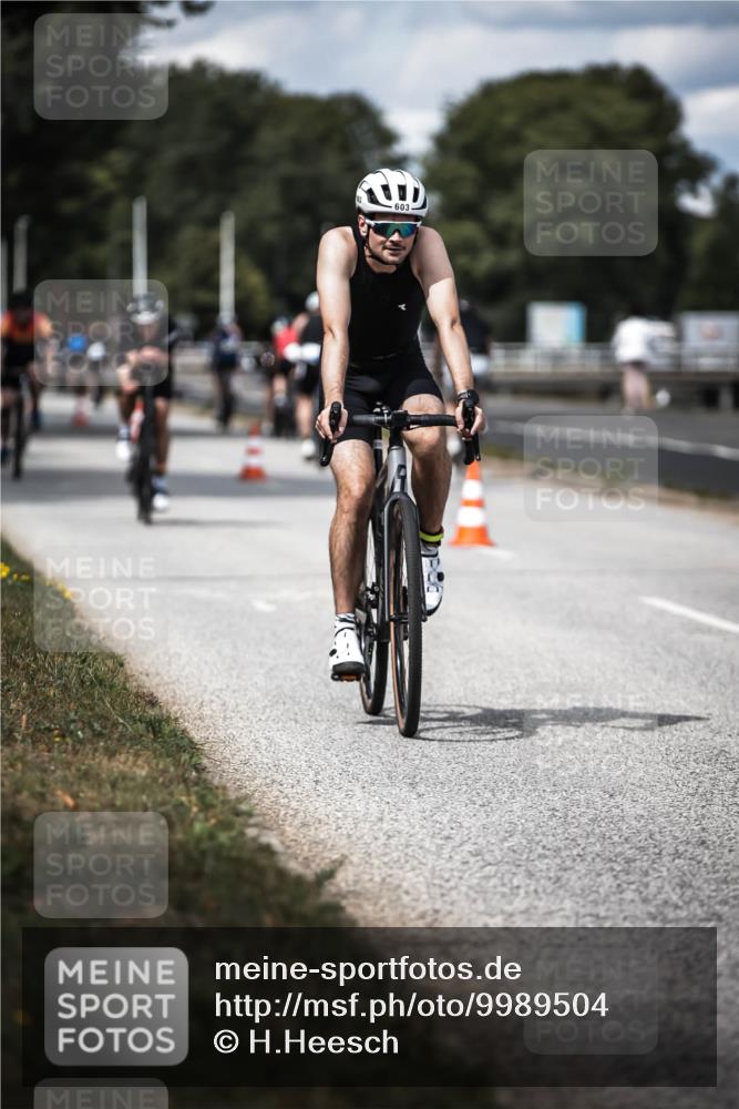 16.08.2026 - KN Förde Triathlon 2026 H.Heesch http://msf.ph/oto/9989504 16.08.2026 13:21:17 Radfahren 592, 597, 603, 608, 703 meine-sportfotos.de