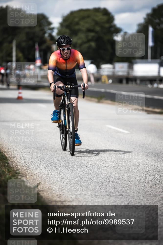16.08.2026 - KN Förde Triathlon 2026 H.Heesch http://msf.ph/oto/9989537 16.08.2026 13:21:21 Radfahren 592, 603, 703 meine-sportfotos.de