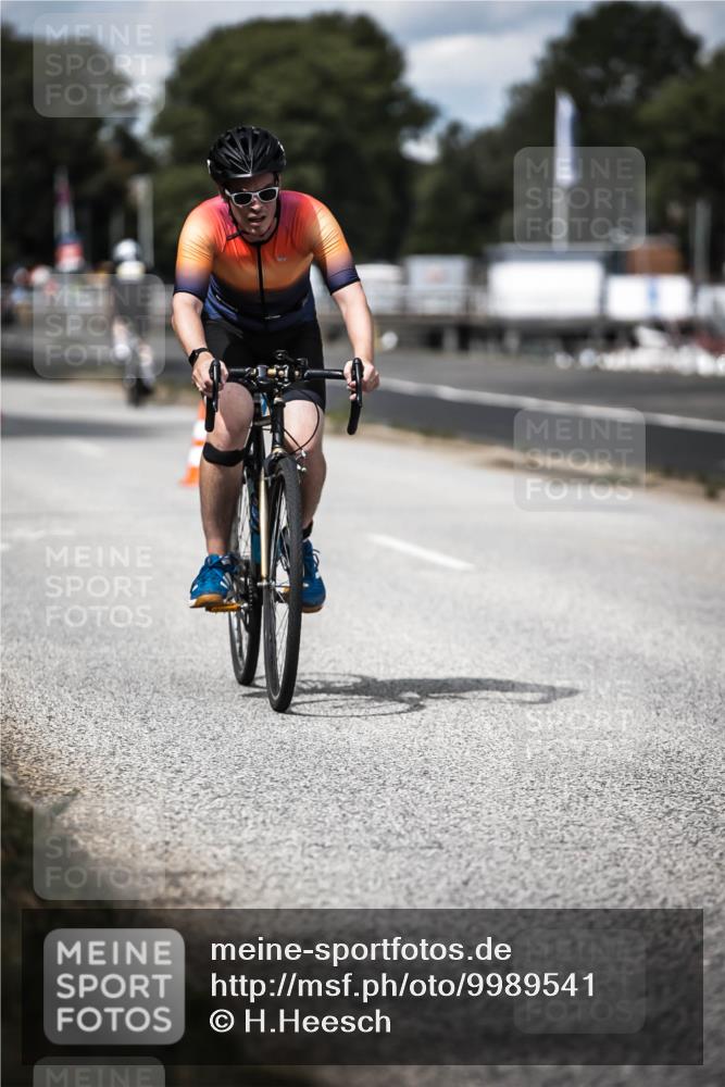 16.08.2026 - KN Förde Triathlon 2026 H.Heesch http://msf.ph/oto/9989541 16.08.2026 13:21:21 Radfahren 592, 603, 703 meine-sportfotos.de