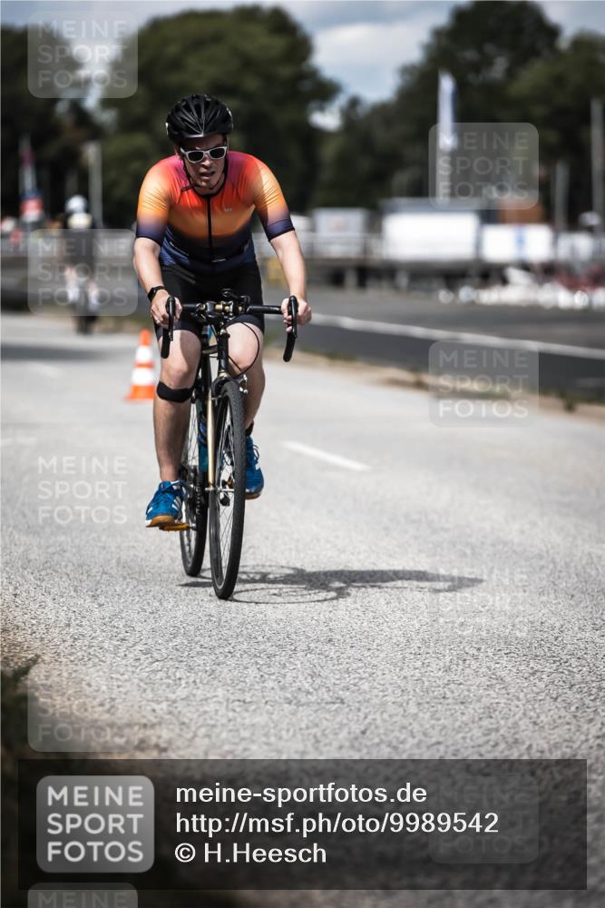 16.08.2026 - KN Förde Triathlon 2026 H.Heesch http://msf.ph/oto/9989542 16.08.2026 13:21:21 Radfahren 592, 603, 703 meine-sportfotos.de