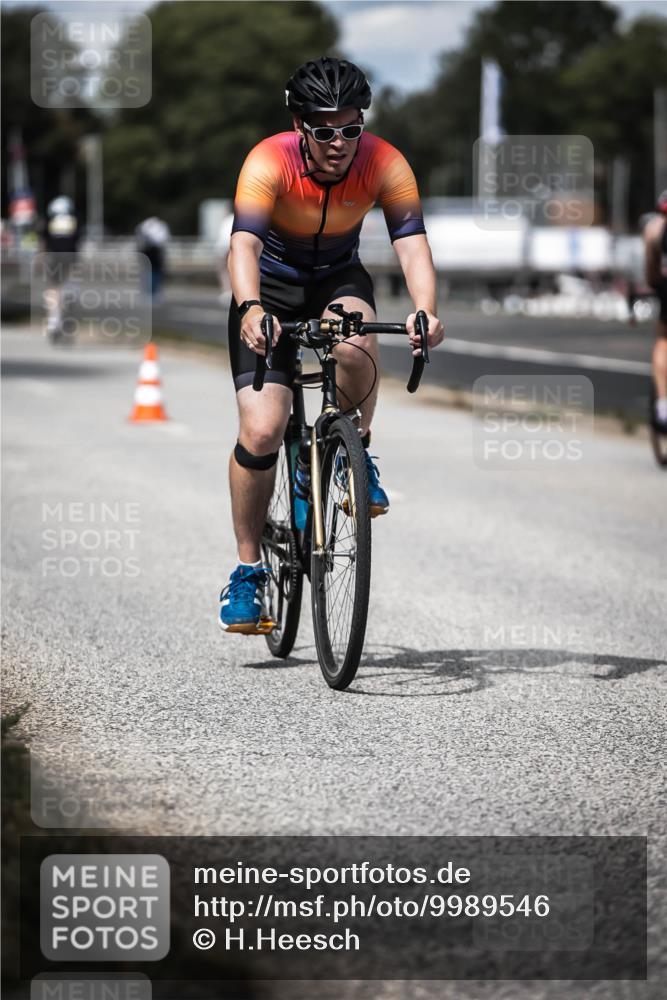 16.08.2026 - KN Förde Triathlon 2026 H.Heesch http://msf.ph/oto/9989546 16.08.2026 13:21:22 Radfahren 592 meine-sportfotos.de