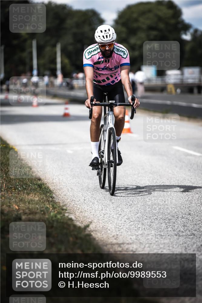 16.08.2026 - KN Förde Triathlon 2026 H.Heesch http://msf.ph/oto/9989553 16.08.2026 13:21:33 Radfahren 538, 718 meine-sportfotos.de